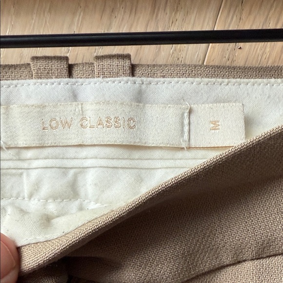 Low Classic Women’s Wide leg pleated Pants Medium - Picture 3 of 6